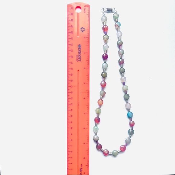 IMPERIAL JADE BEAD NECKLACE - Picture 5 of 7